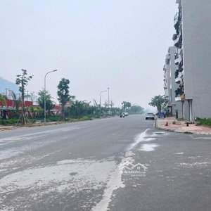 bán đất tái định cư ngọc thụy phân lô vỉa hè view hồ công viên dt 70m² mặt tiền: 4m