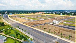 siêu phẩm đất nền sổ đỏ ngay cạnh quận 7 chỉ với 2,4tỷ - hỗ trợ vay 70% - miễn lãi 15 tháng