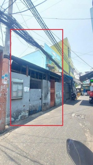 chủ kẹt tiền bán rất gấp hai căn nhà 243/17 tôn đản phường 15 quận 4