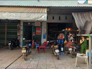 __bán ngộp nhanh khu trọ 12 phòng +2 ki ốt giá 2 tỷ380,còn thương lượng gần chợ cầu xáng,bình chánh