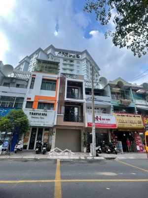 siêu ngon - mặt tiền phổ quang, p9, phú nhuận - 4 tầng (4x17m) - hđt: 50 triệu/tháng - 17 tỷ