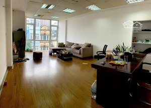 chính chủ cho thuê văn phòng đẹp nhất thụy khuê 100 m² giá chỉ 13 triệu/tháng.
