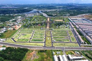chuyển nhượng shophouse 2 mặt tiền đường, sổ đỏ, thanh toán 18 tháng.lh:0903282499
