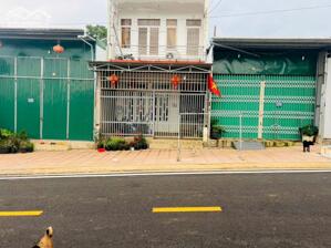 CHÍNH CHỦ BÁN GẤP 3 CĂN NHÀ LIỀN NHAU ĐS 2 PHAN HUY CHÚ, PHƯỜNG B LAO, TP BẢO LỘC. LH:0888889603