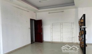 văn phòng 45m2 ngay mặt tiền nơ trang long - free phí quản lý - cửa sổ siêu thoáng