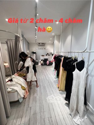 hạ giá 10 triệu - mặt bằng mặt tiền trương định, quận 1 - dt 4x12m, giá rẻ 30triệu