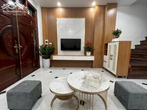 BÁN NHÀ ĐẸP NAM TỪ LIÊM – CHỈ VIỆC XÁCH VALI VỀ Ở – FULL NỘI THẤT XỊN – GẦN PHỐ, GẦN Ô TÔ