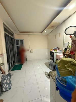 bán nhà trệt lầu đường số 2 phước bình q9 ( 2 tỷ ) ngang 6,2m