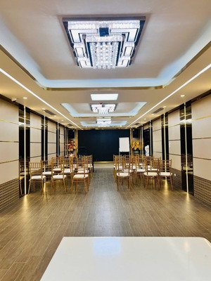 bán toà văn phòng 7 tầng, nguyễn xiển, thanh xuân - giá 79 tỷ