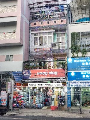 bán 200m2 nhà mặt tiền hùng vương, quận 5 (5.5x40m) 3 tầng, thuê 90tr/th, bán 34 tỷ