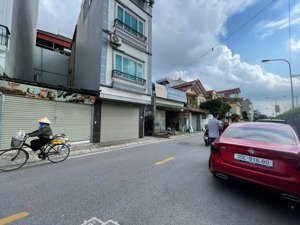 bán đất mặt đường ô tô - trục chính kinh doanh - ngọc thụy - 70m - mặt tiền 4m - giá 12,9 tỷ