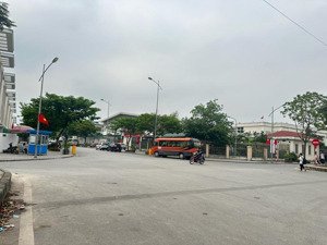 bán đất vân canh- ô tô tránh trước nhà- ngõ thông-gần vành đai 3.5- sổ vuông phân lô