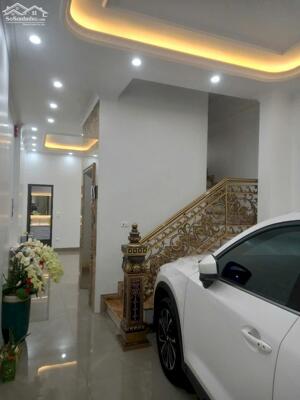 Cho thuê nhà nguyên căn mới xây ngay ngã 5 Cơ Điện _ Máng Nước , An Đồng . Văn phòng , trung tâm , spa..ok