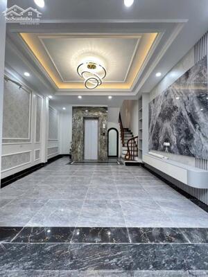 Bán Nhà Đại Từ-HM,DT48m2 ,Giá 9.xxTỷ ,Thang Máy , Mới Koong ,sổ Vuông