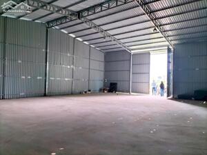 Cho thuê kho 300mét đường đỗ xuân hợp đối diện the global city