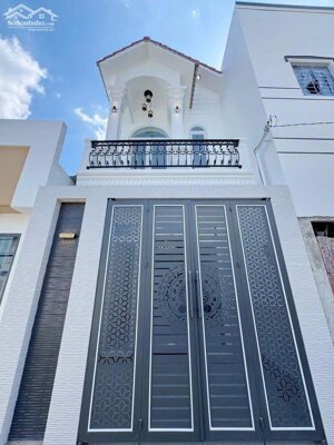 Nhà trệt lầu hẻm 11 Nguyễn Văn Linh, gần bệnh viện đa khoa Trung Ương