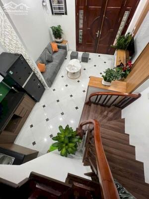 Chủ Nhà Chuyển Sang VINHOMES gửi bán nhà tại Xuân Phương Nam Từ Liêm -Tặng FULL Nội thất