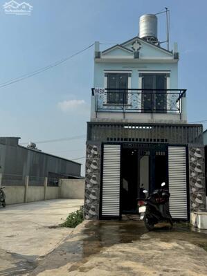 Bán nhà mặt tiền tỉnh lộ 9 giá ngộp