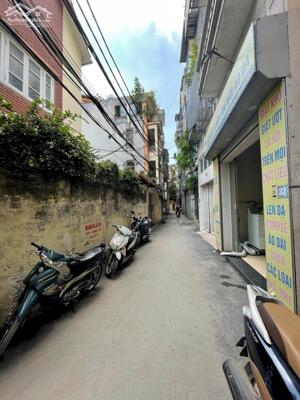 Mảnh đất trong ngõ Cầu giấy Hà Nội