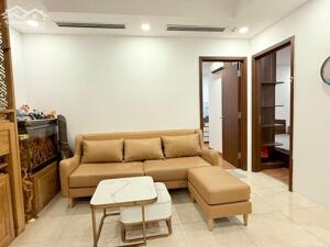 Bán căn chung cư Hà Nội Center Point Hoàng Đạo Thuý căn góc 69m 2pn 2bc ĐN full đồ có slot ô tô