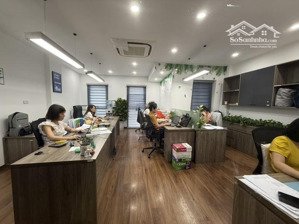 biệt thự liền kề 12a belle ville, 3 xe ô tô tránh, có vườn hoa trước nhà, 120m2, 67 tỷ