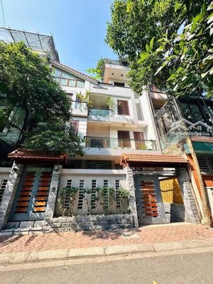 cho thuê biệt thự mễ trì hạ, dt 200m2, 4 tầng. mt 12m, nhà đẹp, ô tô, 55tr/tháng