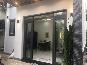 gía 5.38 tỷ nhà khu đường nguyễn đình chiểu phường 4 quận phú nhuận.