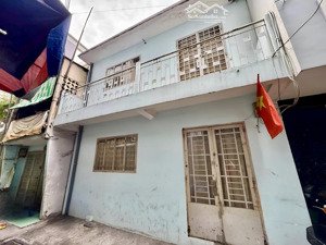 (q3 - nt - 1) nhà trung tâm quận 3 hẻm 4m, btct, decor tùy gu