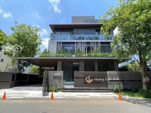 giảm giá 5 tỷ chỉ còn 68 tỷ biệt thự hẻm xe tải nguyễn văn trỗi, p15, phú nhuận. 15x25m 4 tầng