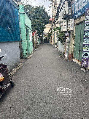 đất đỉnh cao, tiền vô ào ào. bán đất ngọc thụy, lô góc, 2 mặt đều ô tô tránh. 52m2, mt 6,2m-10,3 tỷ
