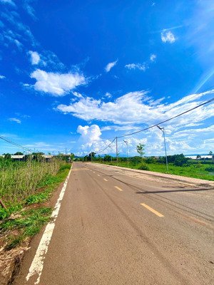 lô đất 750m² cực đẹp giá chỉ 3 tỷ 450 triệu, gần sân bay liên khương & cao tốc