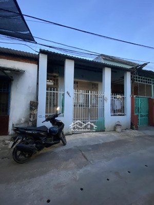 bán đất kèm dãy trọ k151 âu cơ sát sân đá bóng đá chuyên việt, hoà khánh thu nhập sẳn 2.75 tỷ tl
