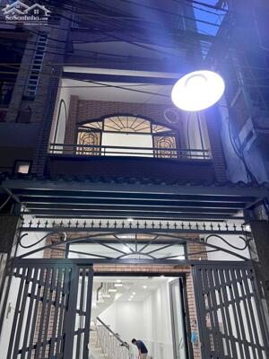 BÁN NHÀ LÃNH BINH THĂNG – Q.11 - 2 LẦU VÀ 1 SÂN THƯỢNG NHỎ - NGAY KHU SẦM UẤT Q11 - HẺM 4M THÔNG - 46M2 - GIÁ 6.8 TỶ.