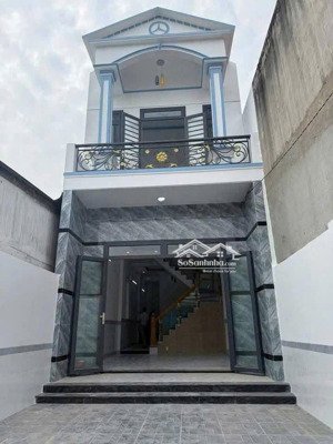 bán nhà ngay trung tâm phương hội nghĩa tân uyên bình dương