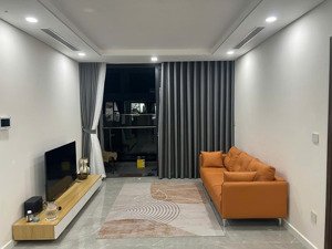 chính chủ cho thuê nối tiếp hđ căn chung cư full đồ tầng cao view đẹp sẵn vào ở luôn lh 