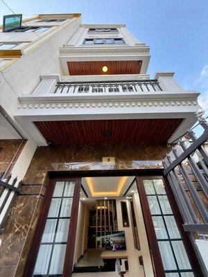 bán nhà xy phương -ntl diện tích 48,2 m -4 tầng -6,9 tỷ - lô góc -10 m ra ô tô - ngõ thông .