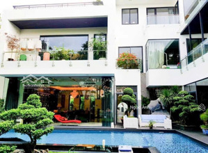 bán biệt thự tú xương, ph võ thị sáu, q3 - 15,5 x 26m - 827,3 m2 - 2 tầng - 250 tỷ