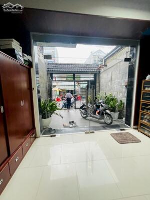 Bán nhà 9.8 tỷ, 4.4m x 18m, 3.5 lầu, mặt tiền đường Lê Công Phép, Phường An Lạc