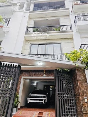 bán liền kề sân vườn tại fafilm 19 nguyễn trãi hn 95m2 - 5 tầng, mt: 5,5m ở hay kd đều hợp 36,5 tỷ