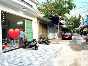 siêu phẩm đầu tư 2 lô liền kề ngang 12m có 2 mặt tiền tại hòn rớ 1 gần cầu bình tân nha trang