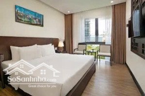 bán khách sạn 2 mặt tiền đỗ thế chấp, đang kinh doanh tốt