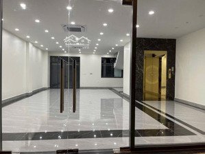 shophouse 120m2 thang máy, ngay cổng dự án thiết kế hiện đại chuẩn khách sạn, dòng tiền 70tr/tháng