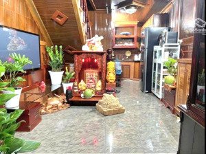 bán nhà bến vân đồn, p9, q4, 3 tầng, sàn 75m2, 2pn, 3.95 tỷ