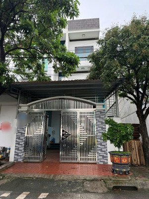 bán nhà 3 tầng x100m tại mai đình sóc sơn hà nội