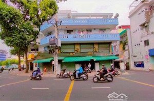 bán toà nhà góc 2 mặt tiền trương sa, quận phú nhuận đt 17.5*5m trệt lửng 3 lầu. giá 29 tỷ