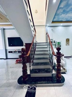 bán nhà 1 trệt 1 lầu thổ cư ngay đh công nghệ đồng nai, dt 5x27, giá 3.2 tỷ