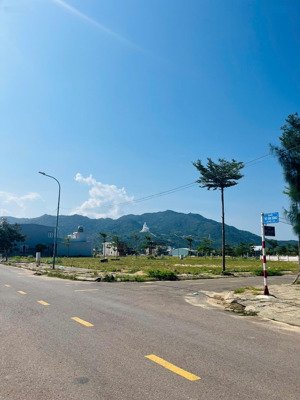 bán đất gần chợ, trường học tiện xây nhà, đầu tư sinh lời