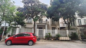 bán biệt thự làng việt kiều châu âu euroland, 60 tỷ, 245.2m2, đẹp, nhiều tiện ích