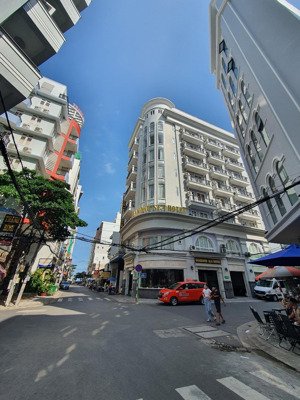 bán khách sạn góc 2 mặt tiền la văn cầu - khu bãi sau vũng tàu - 200m2=10x20m=7 tầng=50 phòng 90 tỷ