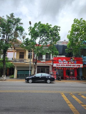 bán nhà 3 tầng 70m2 mặt phố chu văn an tp thái bình